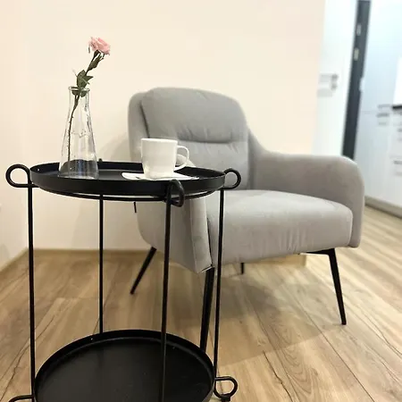 Apartament Paul's Place Plac Wolnosci 6 Πόζναν
